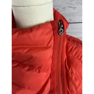 Lululemon What The Fluff Puffer Jacket Womens Red Rare Size 4 6 thumbnail 4