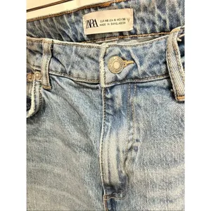 Zara straight jeans size 8 thumbnail 5