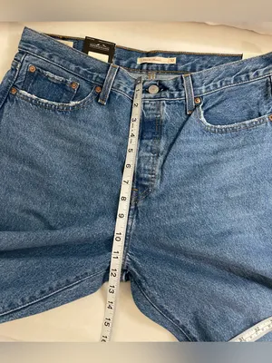 Levi’s NWT Wedgie Straight Leg High-Rise Jeans in Blue Size 32 thumbnail 9