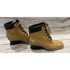 Timberland Women’s Ankle Wedge Premium Wheat Leather Boots Size 7 thumbnail 3