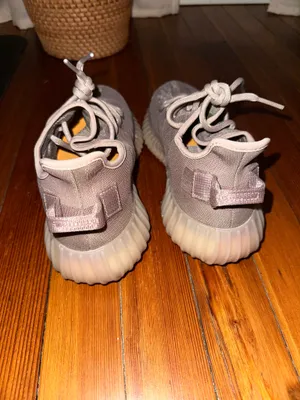 Adidas Yeezy Boost 350 thumbnail 6