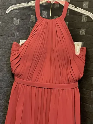 Kleinfeld sangria red Dress Halter Pleated Long Formal Read Preowned Size 6 thumbnail 7