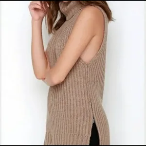 J.O.A. Side Slit Khaki Turtleneck Zipper Sweater C31‎ thumbnail 3