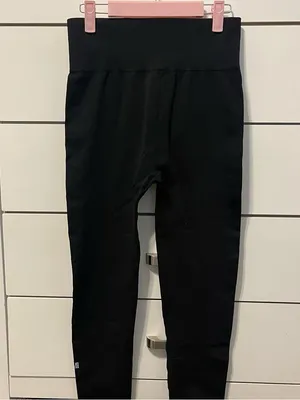 We Wore What Seamless Black Leggings thumbnail 2