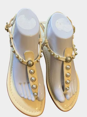 Sam Edelman Gigi Pearl Patent Leather T-Strap Sandals Porcelain Pearl Size 10 thumbnail 6