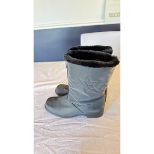 Women’s Black Winter Snow Boots Size 9M Chromatics by Totes Faux Fur thumbnail 2