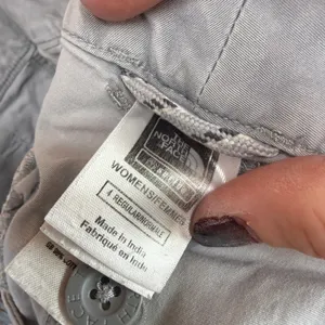 The North Face Women's Gray Cotton Pants Size 4 thumbnail 8