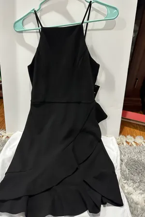 Lulus Black  Dress Size Small Never Worn thumbnail 1