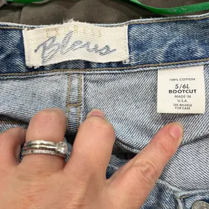 Express Blues‎ Vintage Jeans Women’s Size 5/6 Bootcut Y2K Raw Hem 100% Cotton thumbnail 6