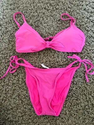 Pink Gianni Bini Bikini   thumbnail 2
