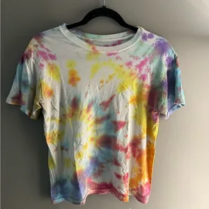 Tye dye shirt Size L thumbnail 1