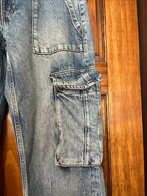 Zara Baggy low slung wide leg Denim Cargo Jeans - Relaxed Fit Size 2 thumbnail 2
