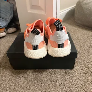 Adidas NMD R1 Sun Glow thumbnail 4