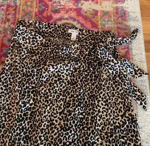 Leopard Midi Skirt Size Small thumbnail 4