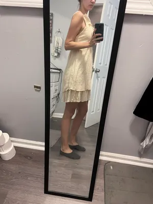 Off-White Flowy Dress thumbnail 2