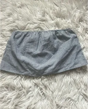 Brandy Melville tube Top thumbnail 3