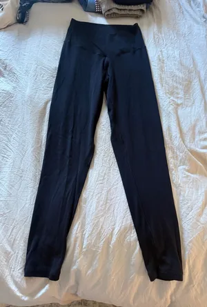 Black Aerie OFFLINE by Leggings Crossover thumbnail 1