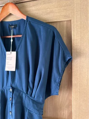 NWT Quince Vintage Wash Tencel Button Front Dress in Midnight Blue Women’s Small thumbnail 4