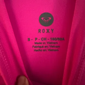Roxy Rashguard thumbnail 2