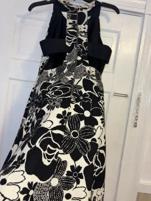 Zara Basic White Black Sleeveless Fit and Flare Dress S Floral Cut Out Back thumbnail 10