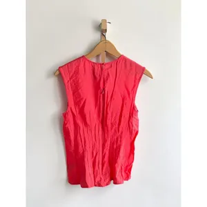 Anthropologie Red Pleated Sleeveless Blouse Top Rouge Round Neck NWT XS‎ thumbnail 2