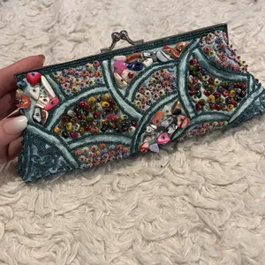Hand Beaded Shell Clutch Purse Teal Blue Kiss Lock Evening Bag w/ Chain thumbnail 6