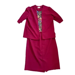 Vintage 90s Classic Apparel Ltd. 2-Piece Skirt Suit – Built-in‎ Floral Vest 20WP thumbnail 2
