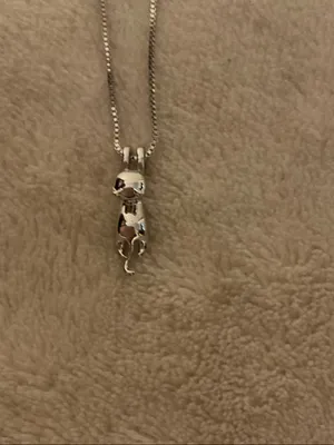Minimalist Silver Pendant Necklace in Silver thumbnail 2