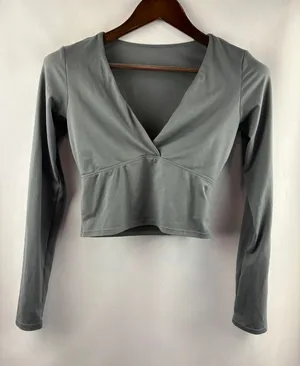 Women’s Halara Large Stone Gray Cropped Long Sleeve thumbnail 1