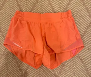 Lululemon Hotty Hot Short 2.5” thumbnail 1