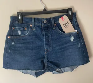 Levi's NWT  501 shorts thumbnail 2