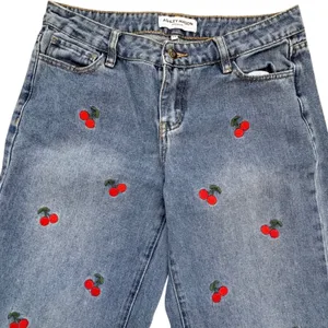 Ashley Mason Cherry Embroidered Wide Leg Jeans Women 7/28 Festival‎ Rockabilly thumbnail 3