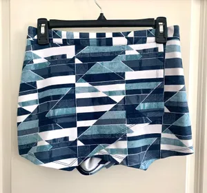 3/$15 Abercrombie & Fitch Abstract Geometric Print Skort in Blue thumbnail 1