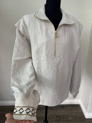 Nike NWT Women’s Oversized Textured Jacket Size S thumbnail 2