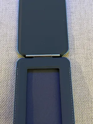 MagSafe iPhone Wallet Blue thumbnail 3