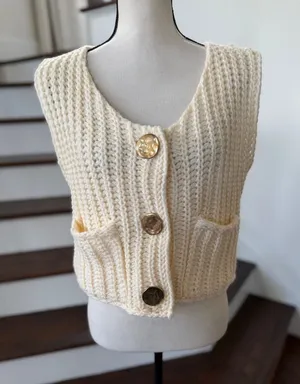 Chunky Cream White Knit Oversize Gold Button Sleeveless Sweater Vest thumbnail 1