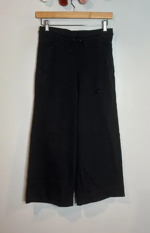 Nike black wide leg cropped sweatpants thumbnail 1