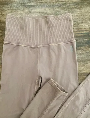 Free People good karma leggings thumbnail 2