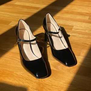 Newbella Women’s Size 7 Black Patent Mary Jane Block Heel Pumps Square Toe thumbnail 5