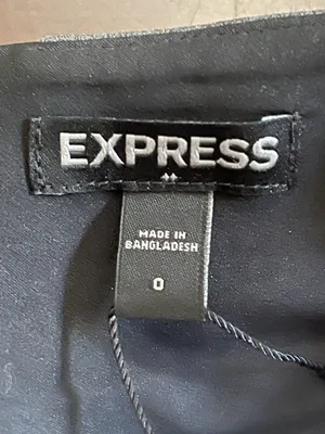 EXPRESS Gray Skirt Size 0 thumbnail 4