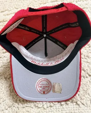 Mitchell & Ness Kansas City Chiefs Red Corduroy Arch Stamp Pro Pinch Snapback thumbnail 5