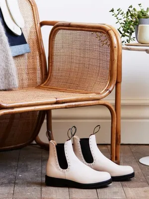 Blundstone • 2156 Women's High Top Chelsea Boots in Pearl cream leather pull on thumbnail 3