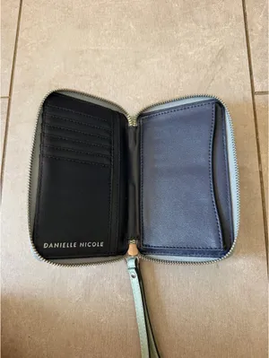 Danielle Nicole Purse thumbnail 3