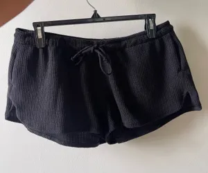 Shein Waffle Knit Shorts Lounge Black Size L thumbnail 1