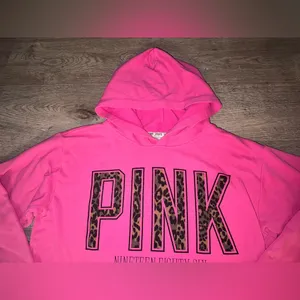 PINK Victoria’s Secret Y2K Hot Pink Cheetah Hoodie Early 2000’s Girly Large thumbnail 4