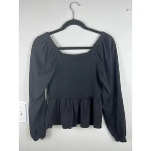 Women's Old Navy Black Long Sleeve Smocked Peplum Top S thumbnail 4