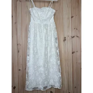 NWT Lulus Delightful Charisma White Embroidered Sequin Mesh Midi Dress Wedding M thumbnail 2