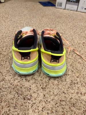 Nike Metcon 8 FlyEase Women’s Training Shoes thumbnail 5
