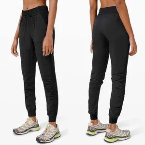 Lululemon Beyond the‎ Studio 7/8 Jogger Black 4 thumbnail 2