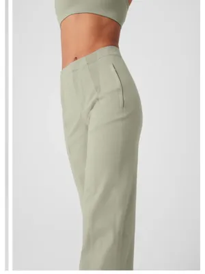 ALO Yoga High-Rise Wide-Leg Pants in Sage thumbnail 3